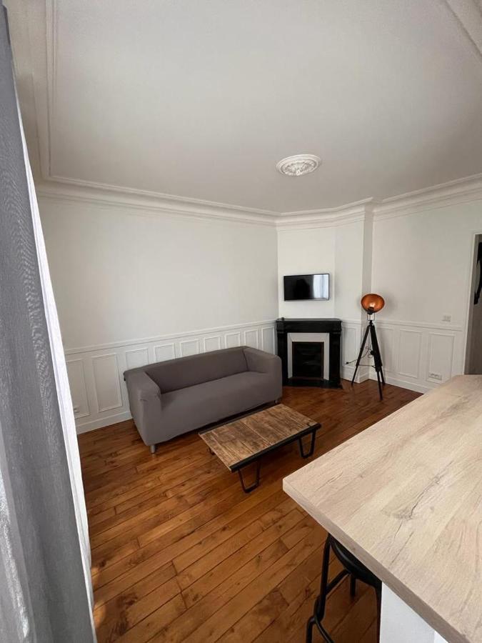 Cosy Appartement Paris A Deux Pas Курбьовоа Екстериор снимка