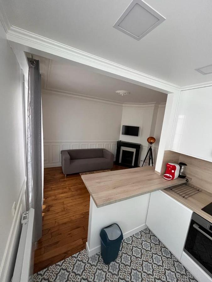 Cosy Appartement Paris A Deux Pas Курбьовоа Екстериор снимка